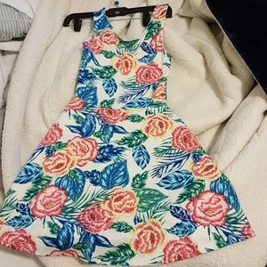 H&M floral dress! Never worn brand new!